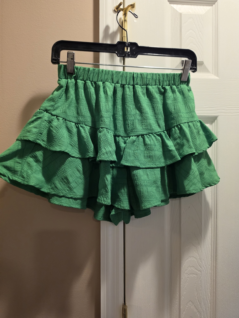 SHEIN Emerald Green Ruffled Skirtshorts Size M Preowned